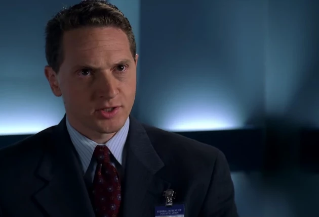 Изображение из сериала «Кости» 1 сезон